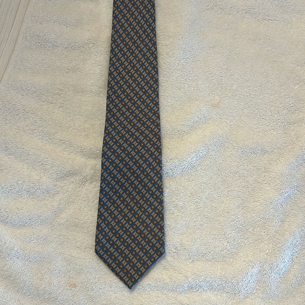 Vintage Hermes tie
